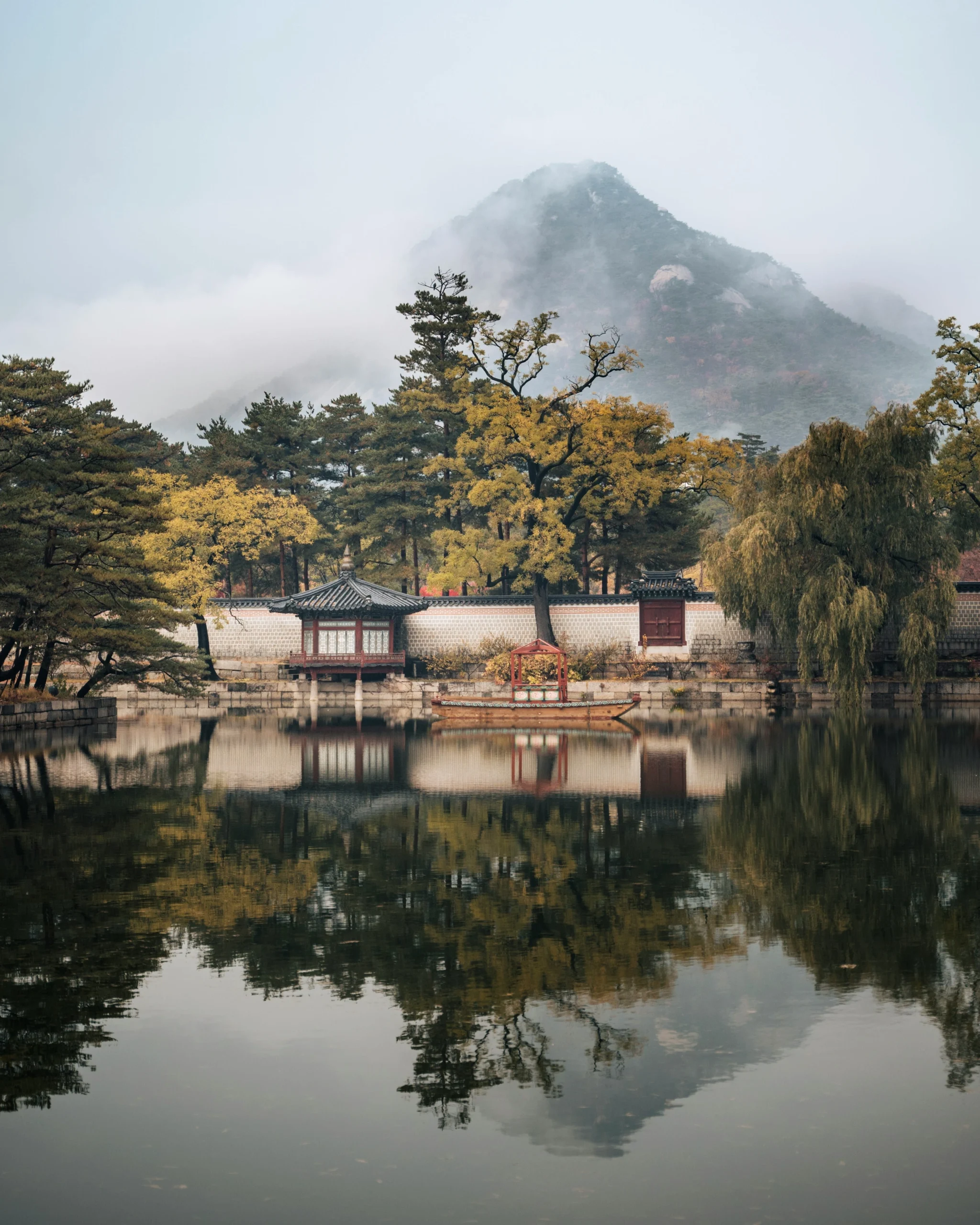 river temple south korea